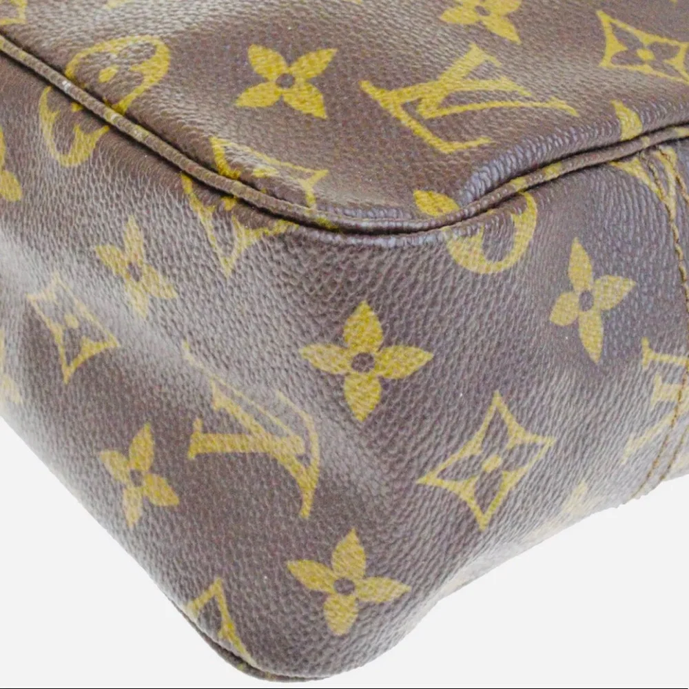 Auth LOUIS VUITTON Trousse Toilette 28 Unisex - Picture 8 of 16